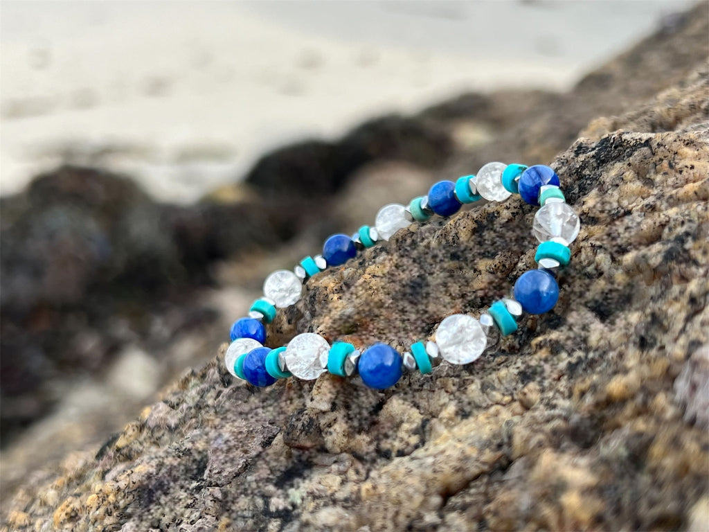 AMBRE Bracelet Femme Cyanite Cristal de Roche Turquoise Hématite 6mm - Vue complète pierres bleues turquoise
