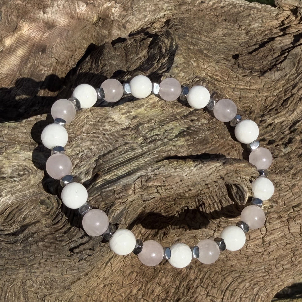Bracelet enfant quartz rose jade blanc HANNA - Pierre naturelle réconfort amour chakra du coeur