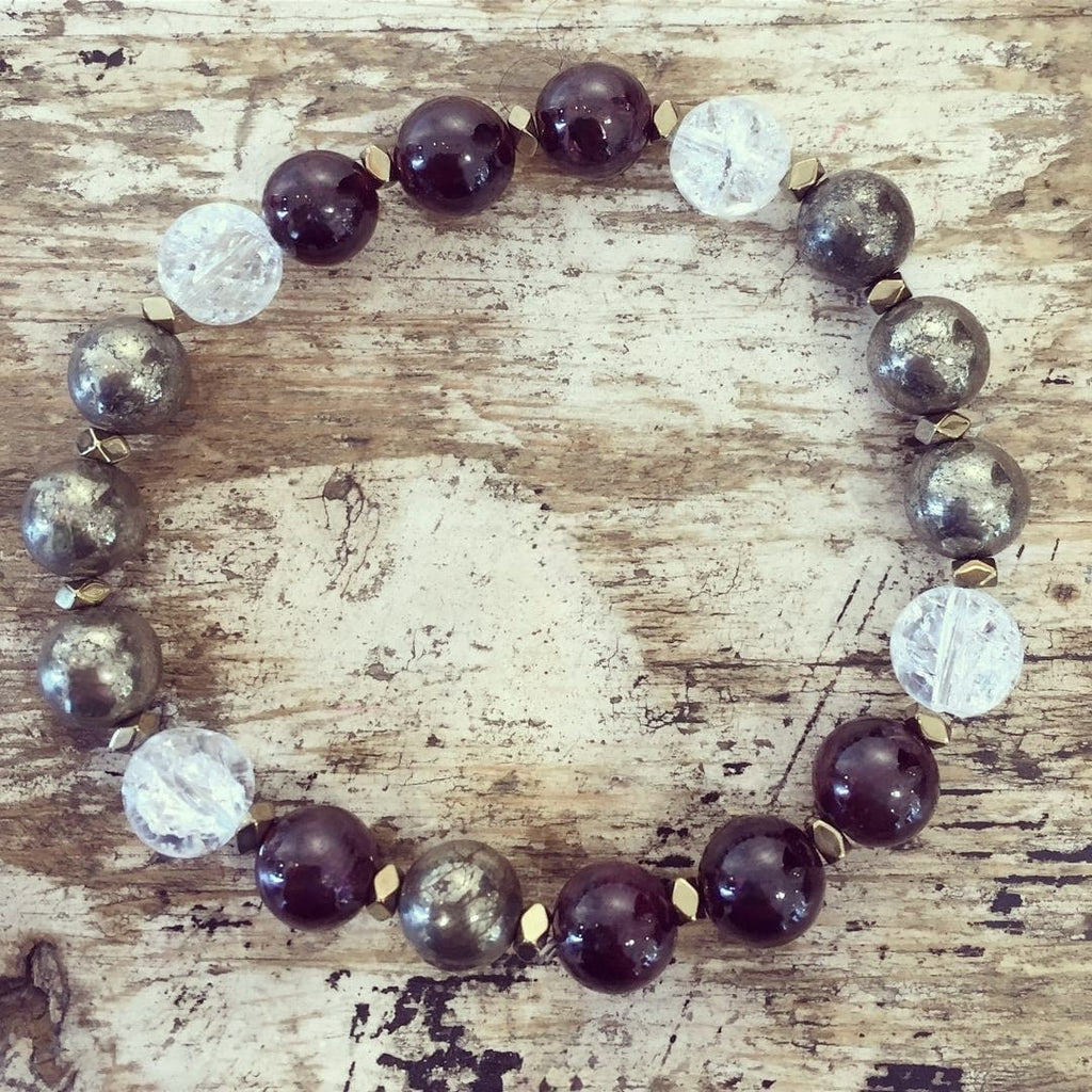 bracelet grenat, pyrite et cristal de roche, chakra sacré
