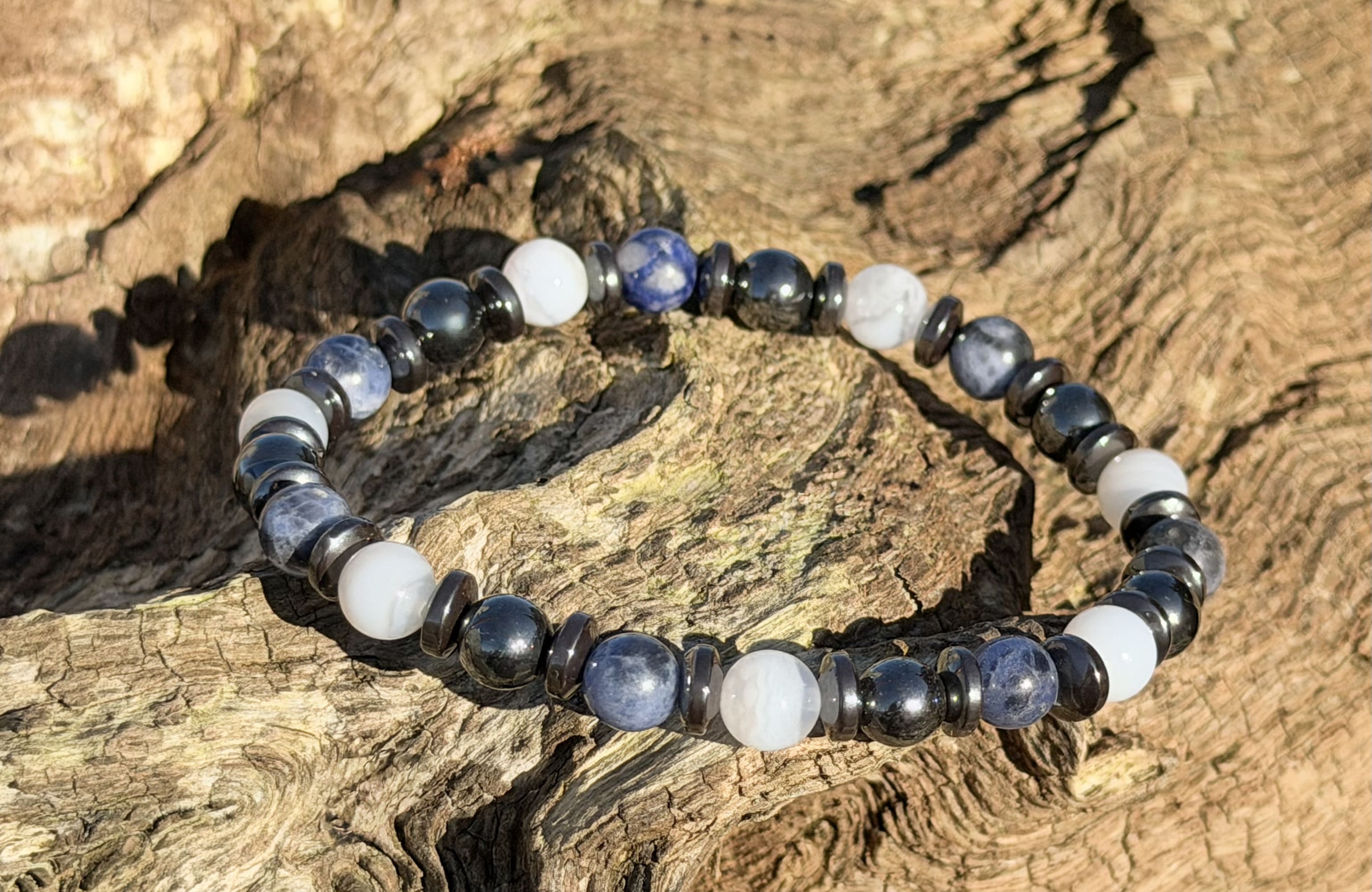 Bracelet homme pierres naturelles Sodalite Calcédoine Hématite, harmonie et communication
