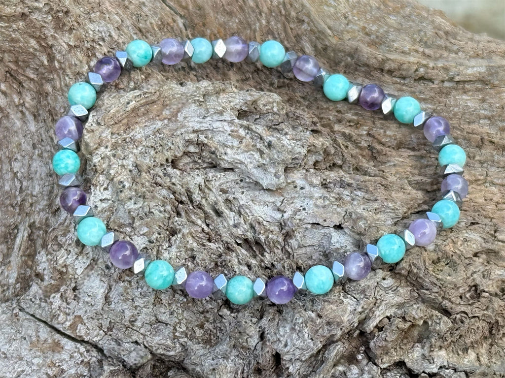 ELISA Bracelet Femme - Vue rapprochée pierres semi-précieuses chakra gorge 3ème œil
